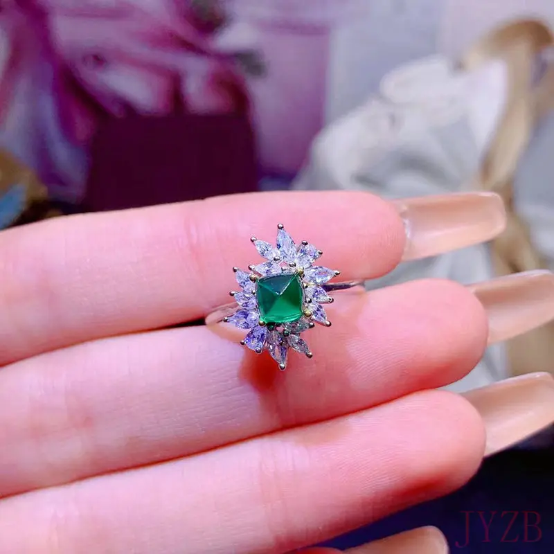 

AAAA Natural Colombian Emerald Female ring 925 sterling silver Gift gift