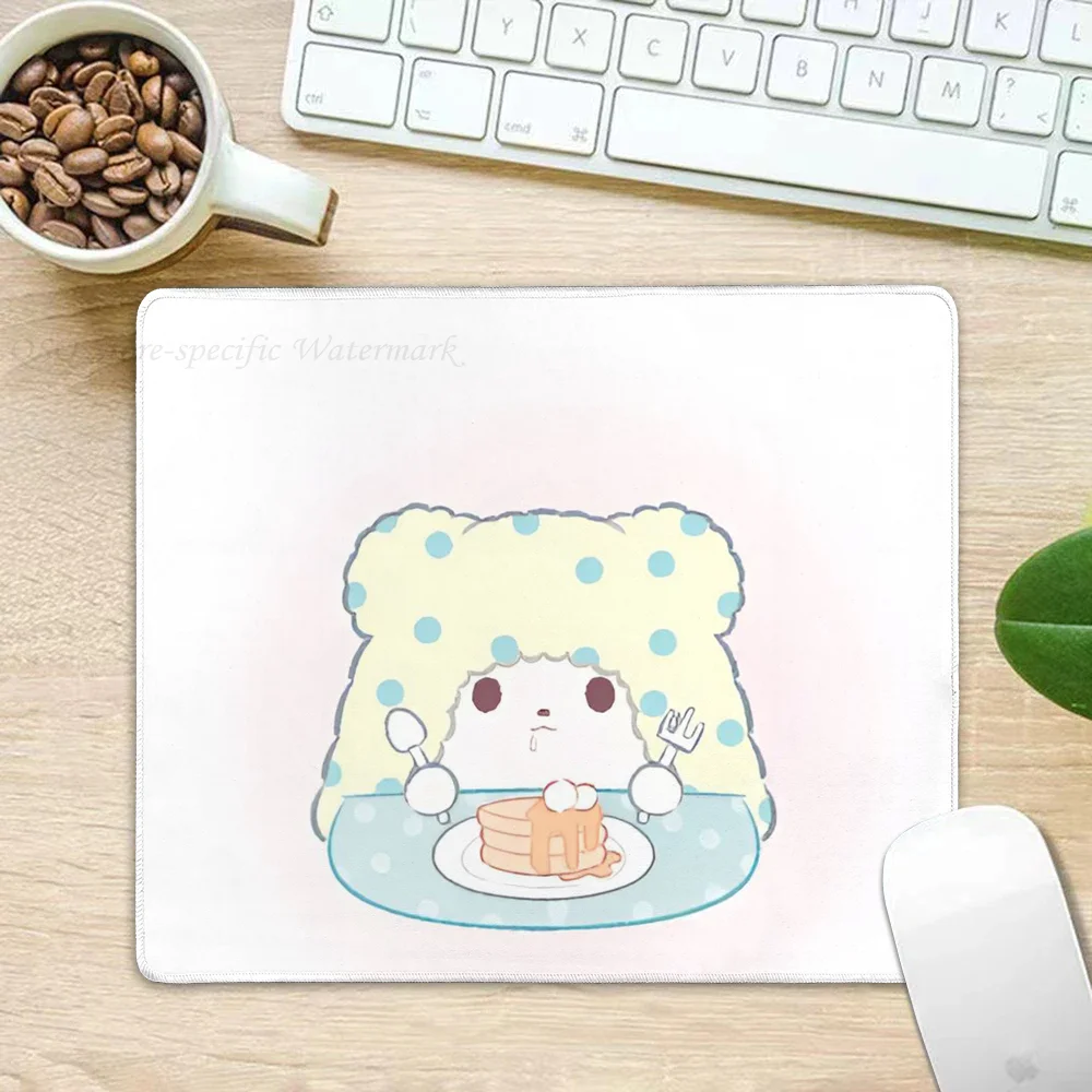 Miniso Sanrio Kawaii Hello Kitty Cinnamoroll Kuromi Mousepad Small LockEdge Mouse Pad For Gamers, Computer Desk Pad