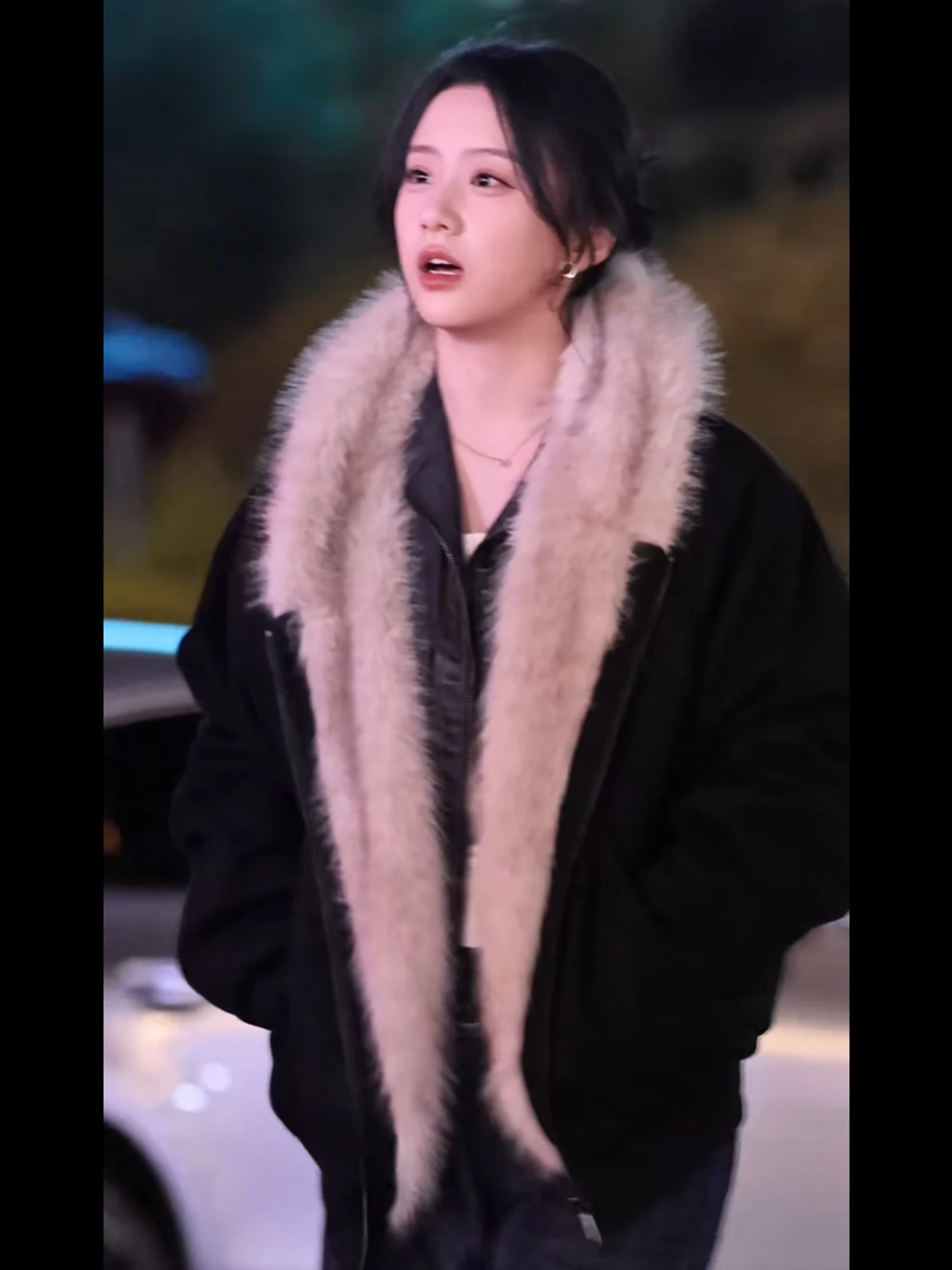 

Женская утепленная хлопковая куртка с меховым воротником в китайском национальном стиле, пуховик-сэндвич с хлопковым наполнителем