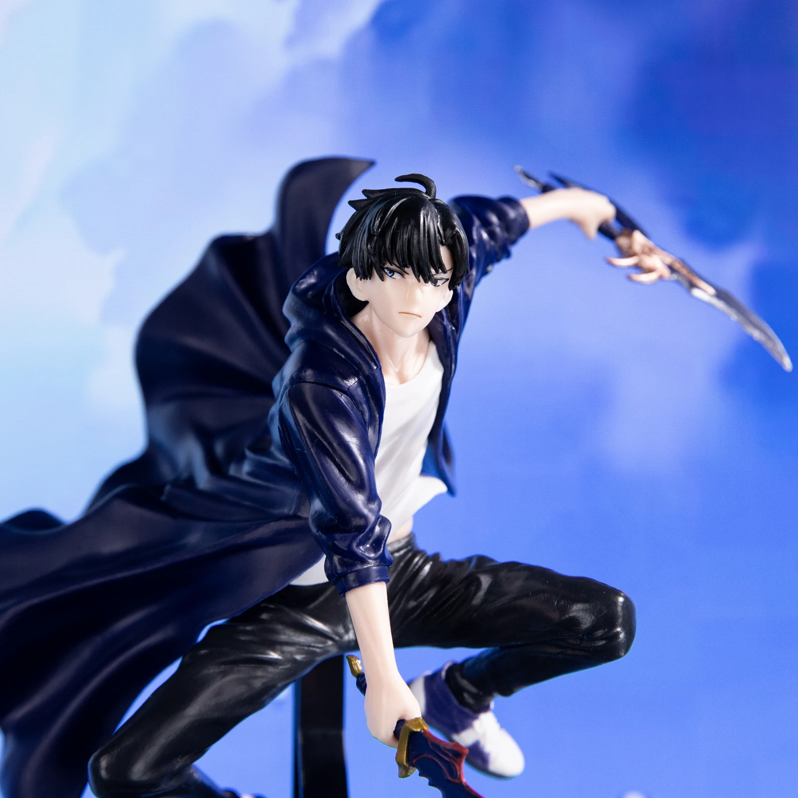 

Solo Leveling series anime character statues, double-edged modeling scene models. ARISE! Jin-WOO