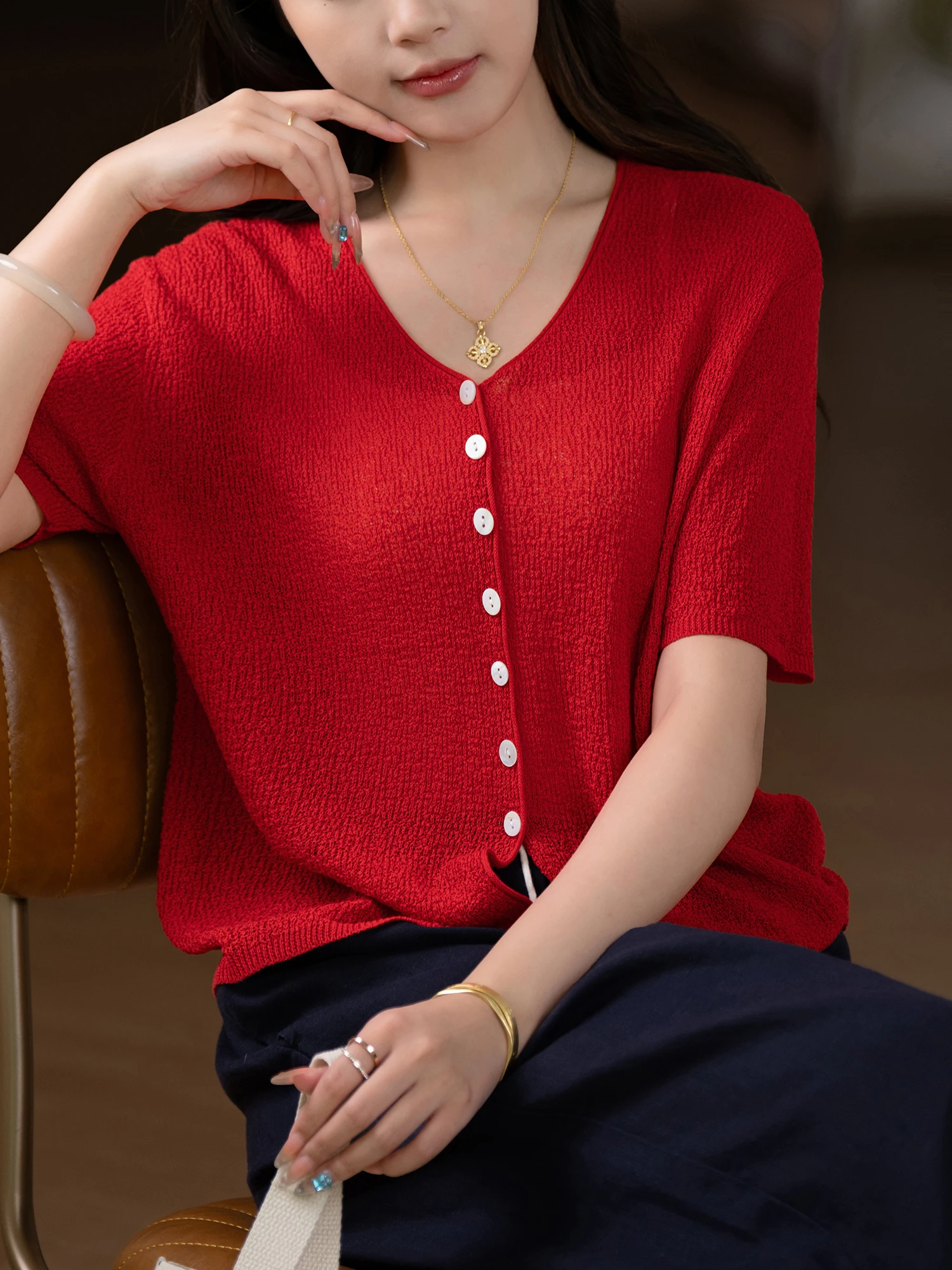 

Легкий открытый кардиган ort Sve V-Ne Свободный вязаный свитер с текстурой Raseel Linen от Xiao Er Production