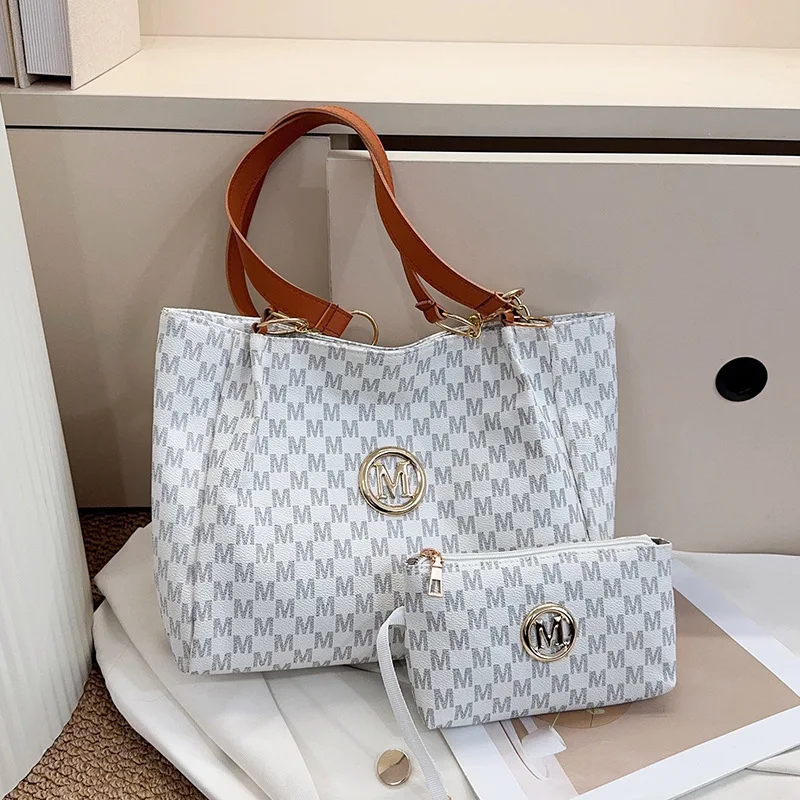 

Minimalist 2025 Large Tote for Professional Women, Chic​ Sophisticated Vintage Print Shoulder Bag, Convertible Work Purse