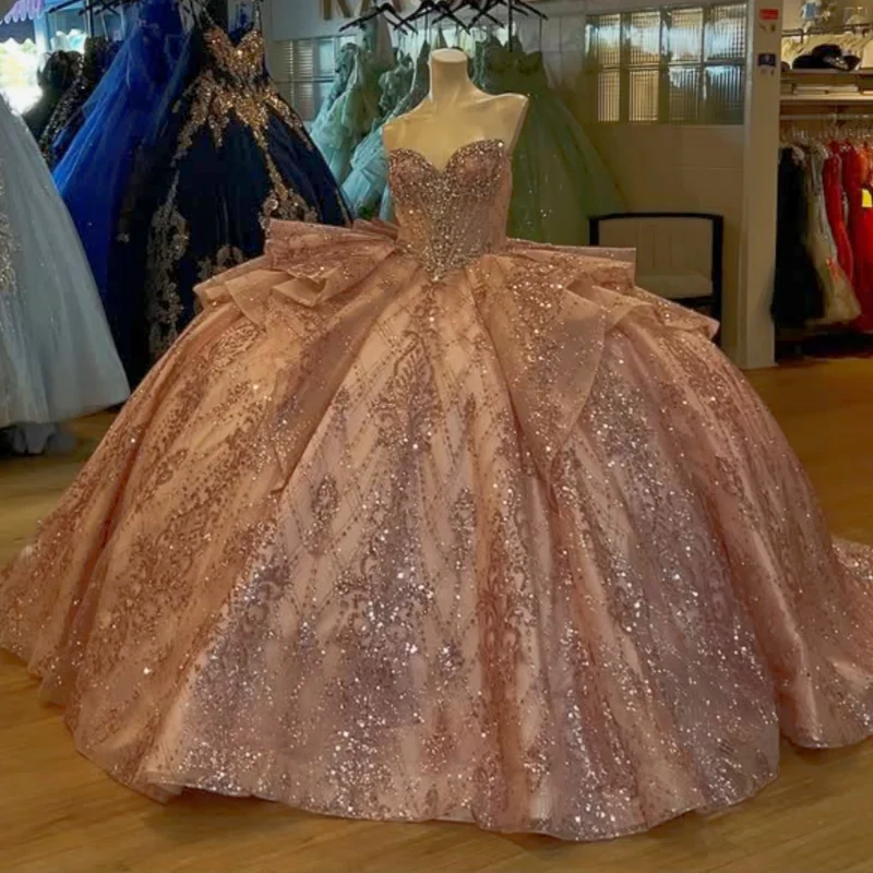 

Shiny rose gold Quinceanera Dress off-shoulder crystal decal Lace layering Long tail Bow vestidos de 15 Quinceanera ﻿Customized