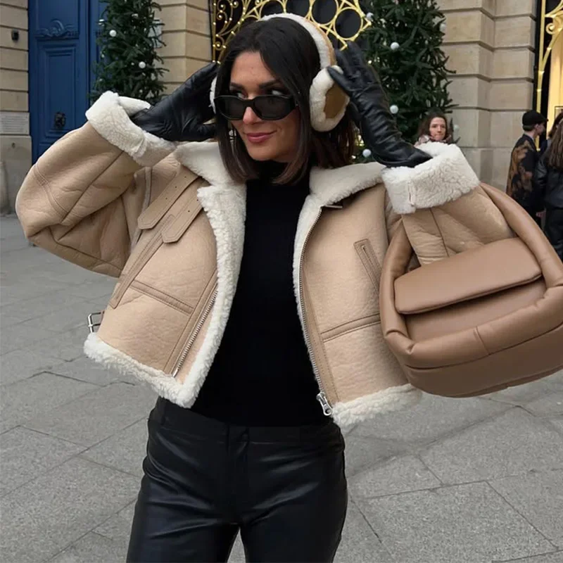 Orejeras de felpa de lana, calentadores de orejas para mujer, nueva moda de color caqui, orejeras de piel de oveja para invierno, auriculares cálidos, funda para mujer