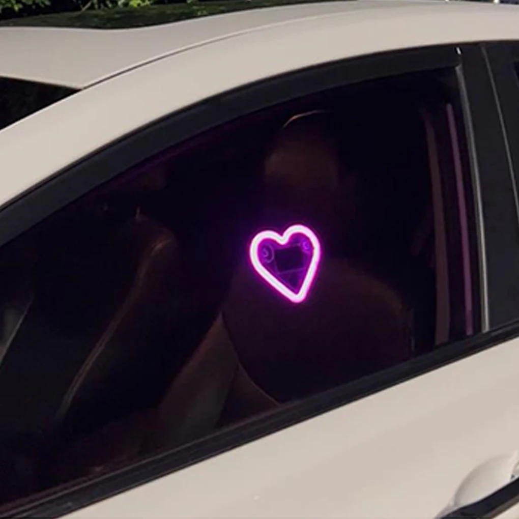 

2 шт., окружающее освещение с сердечками любви, универсальная солнечная автомобильная светодиодная лампа для украшения окна, неоновый свет в форме сердца, автомобильная внутренняя атмосферная лампа