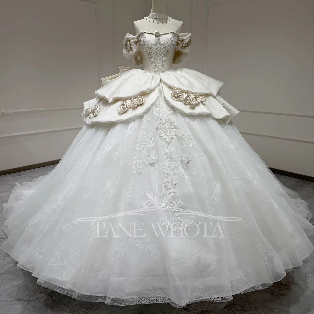 

Customizable Sweetheart Wedding Dress 3D Flower Embroidery Sleeveless Lace-Up Back Bow Elegant Bridal Gown