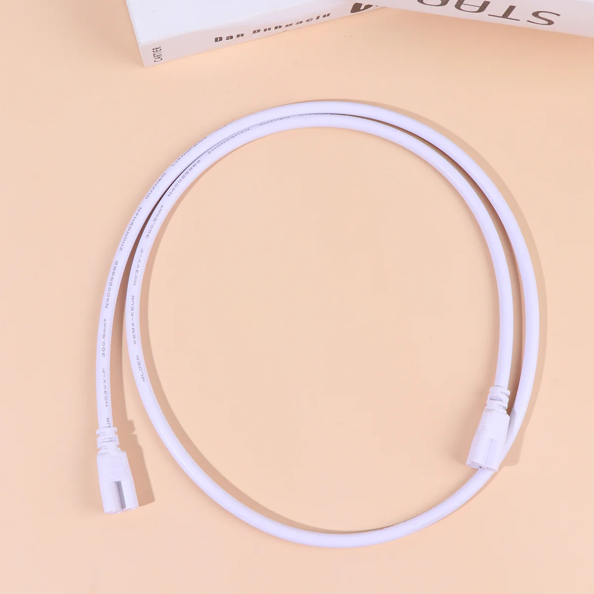 

4pcs T5/T8 Connecting Wire Double-ended 3-Pin LED Integrated Tube Cable Linkable Cords (1m) LED Integrated Tube Tube Cable