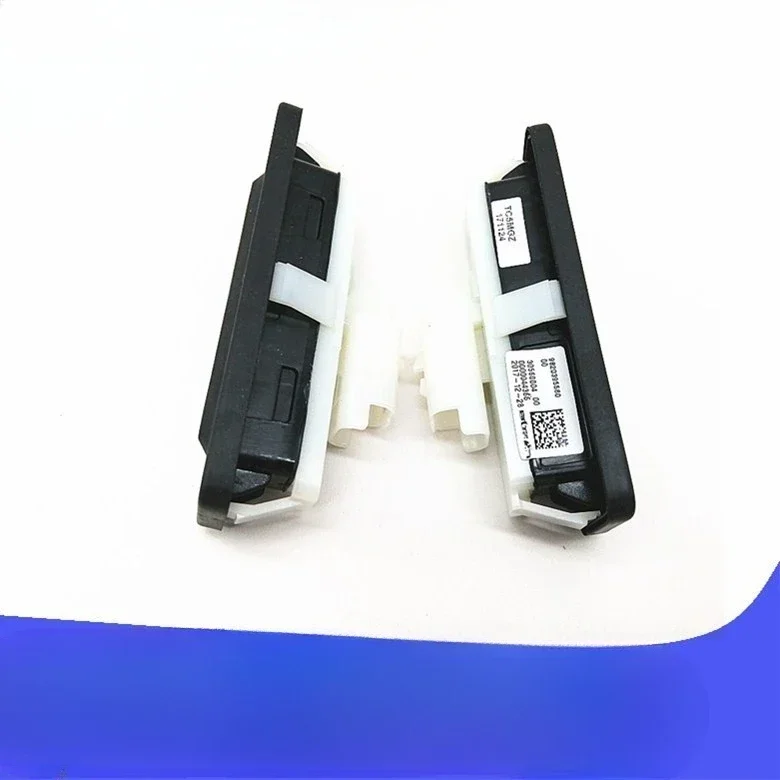 Suitable for Automotive Parts Back Door Switch 6490R3 C5 C6 3008 4008 RCZ C4