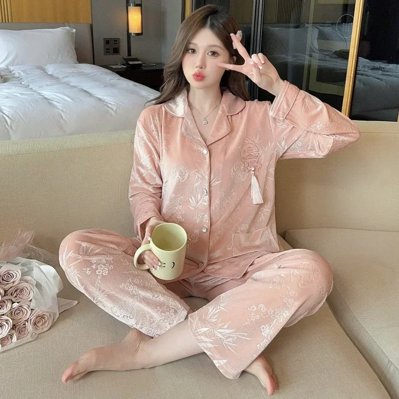 

Women Autumn Winter New Chinese Velvet High-end National Style Pajamas Women's Long-sleeved Cardigan Lapel Loungewear Set