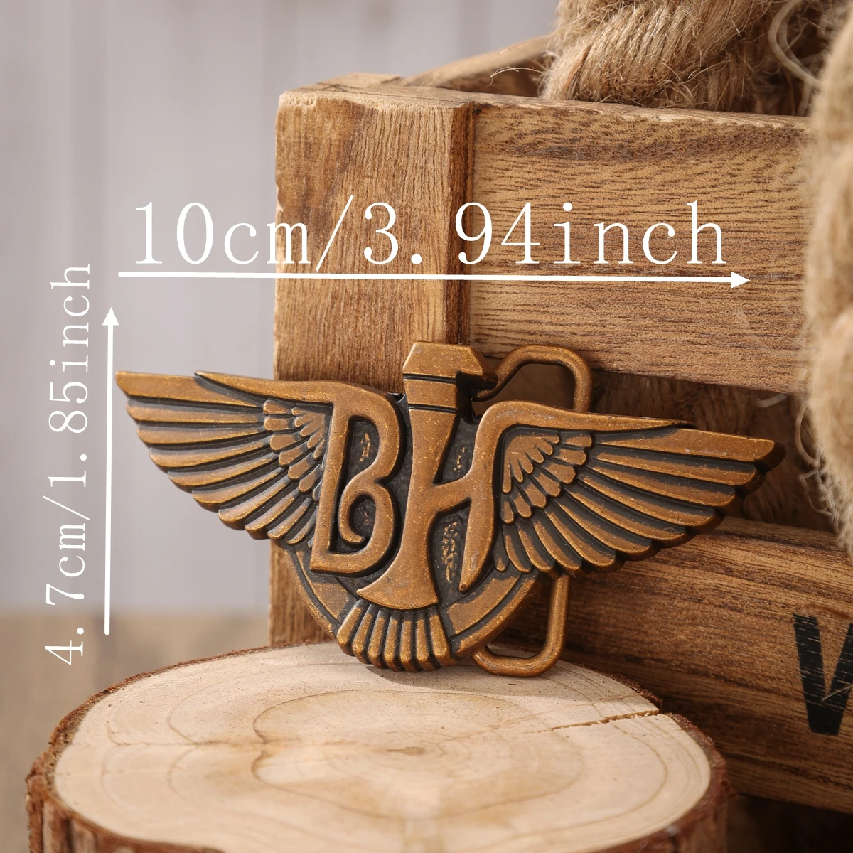 

A belt buckle head - a western cowboy-style belt buckle head - a metal buckle head