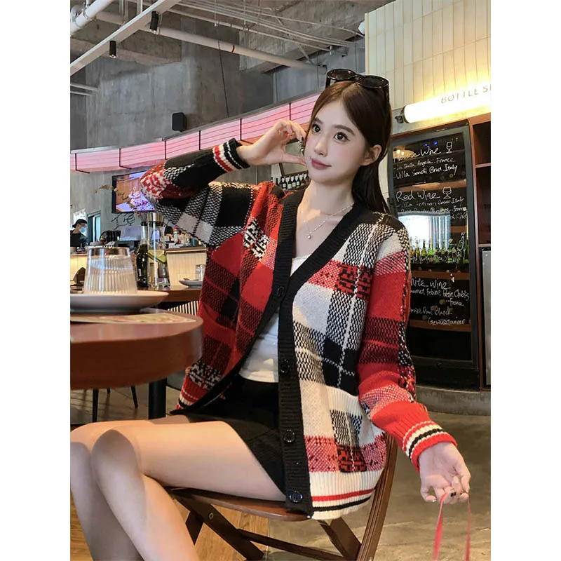 Women Clothing V-neck Knitted Cardigan Fashion Loose Plaid Lazy Style Sweaters Winter Thick Vintage Knitwear Coats