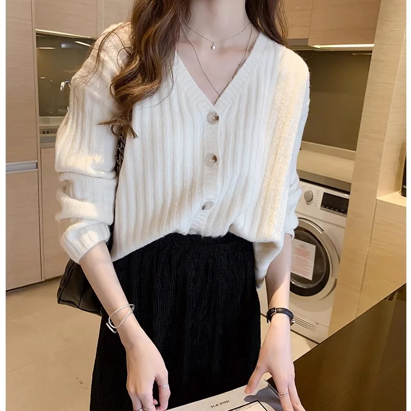 

Premium Women's Knitted Sweater Cardigan No Pilling Autumn Winter New Sle Dongguan Daliang V-ne Long Sve Regular Fit