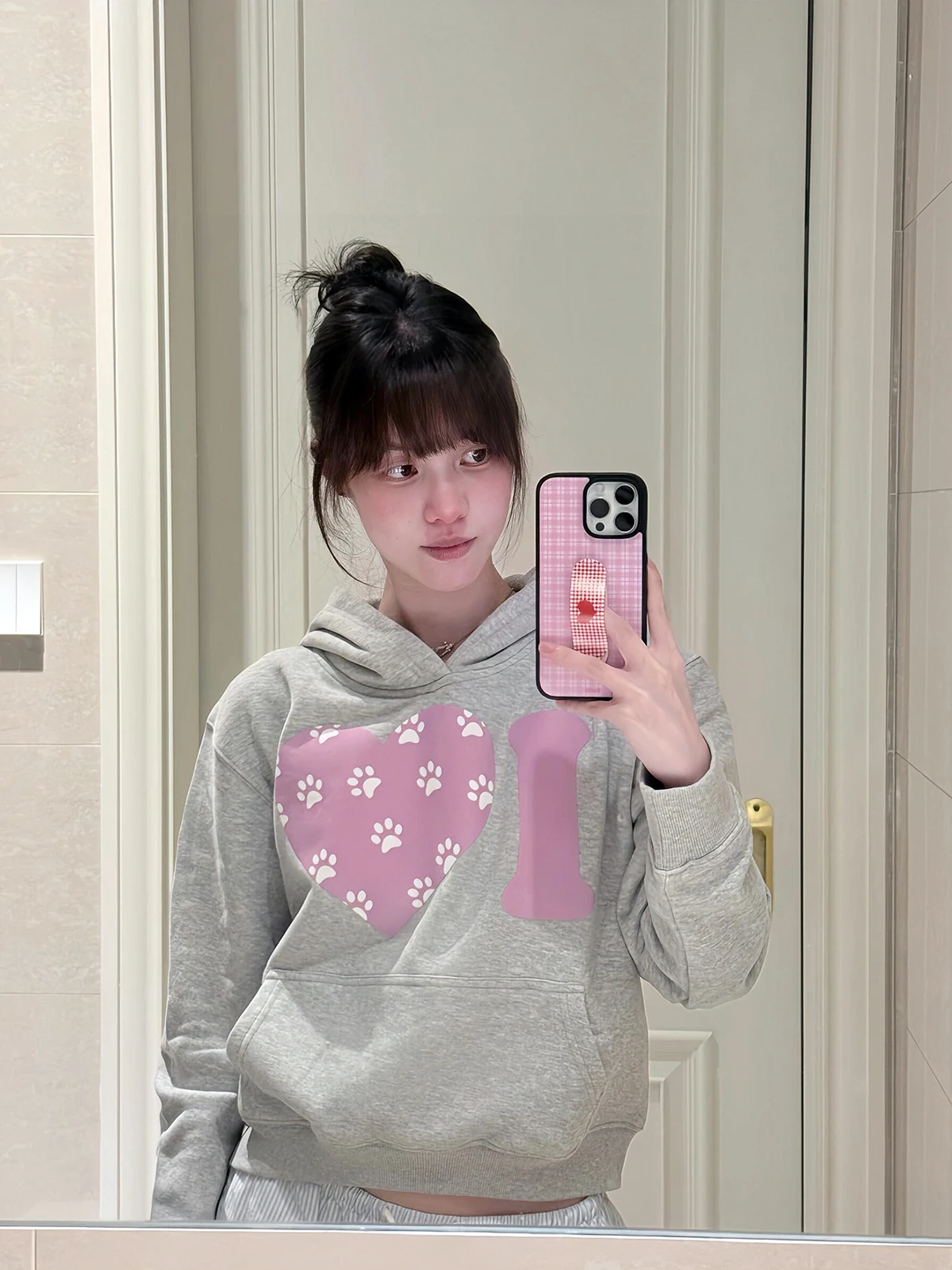 

Sakura Dog Paw Heart Print Hoodie Women's Korean Style Loose Fit Short Sleeveless Cotton Sweatshirt Grey Versatile Casual Top