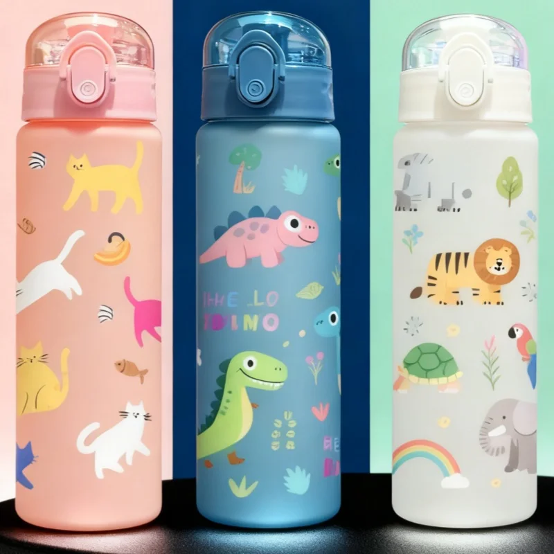 

3D-печатная милая красочная мультяшная бутылка для воды с матовой отделкой, герметичная яркая цветная 780 мл, устойчивые к выцветанию пластиковые бутылки для воды