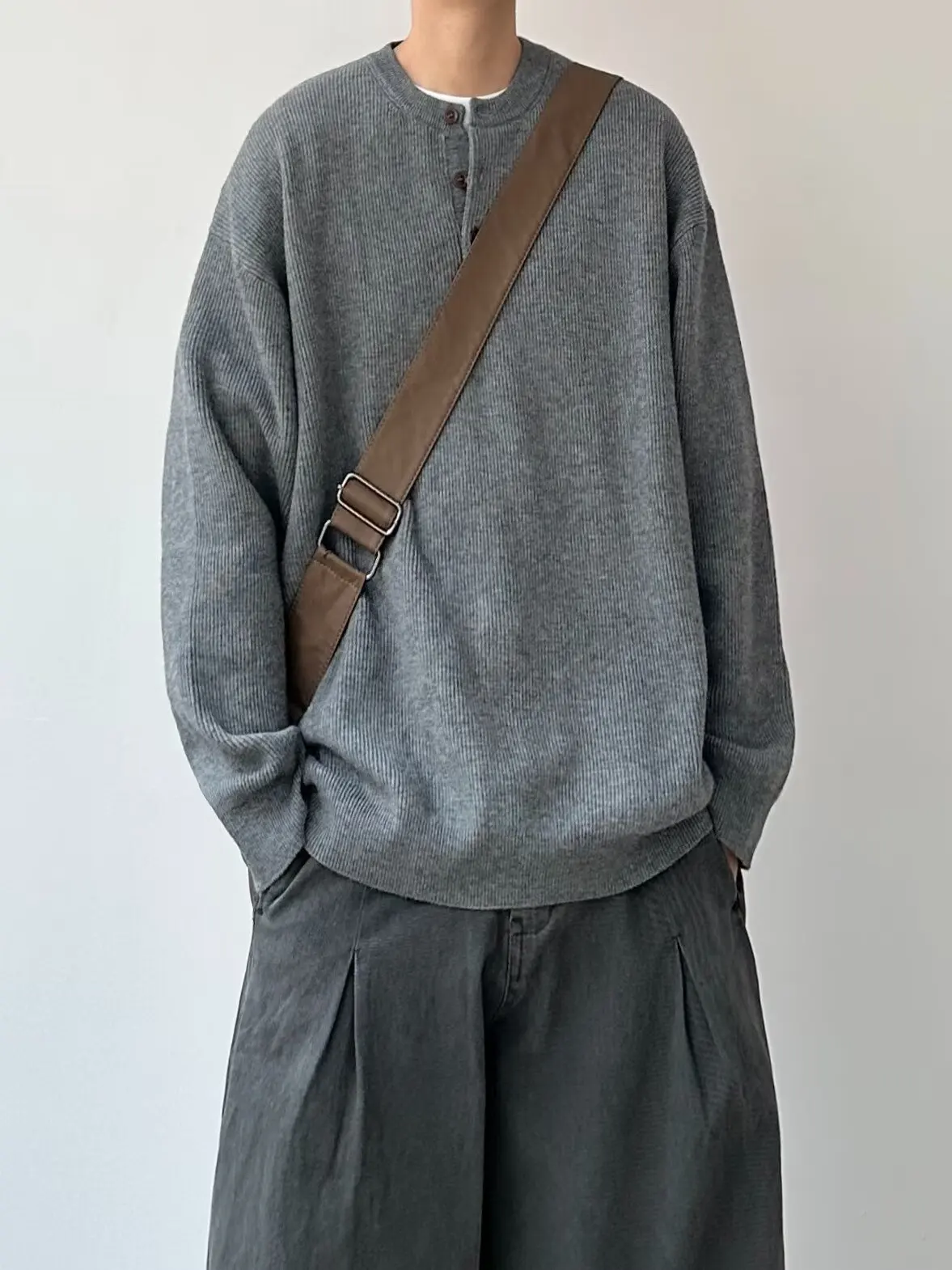 

Повседневный вязаный свитер оверсайз с воротником хенли, базовый слой, осенне-зимний, в японском ретро-стиле, простой вязаный джемпер