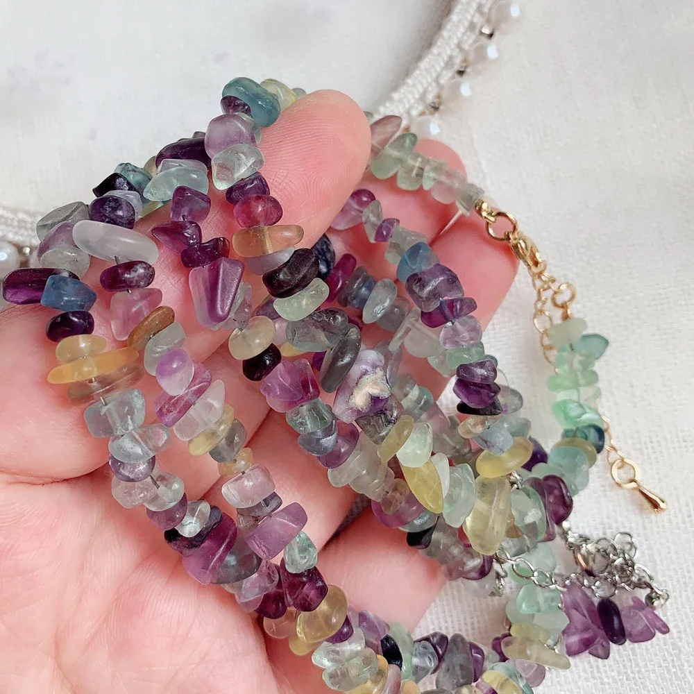 Healing Natural Crystal Stone Necklaces for Women Irregular Chips Quartz Green Purple Fluorites Crystal Choker Necklace Jewelry