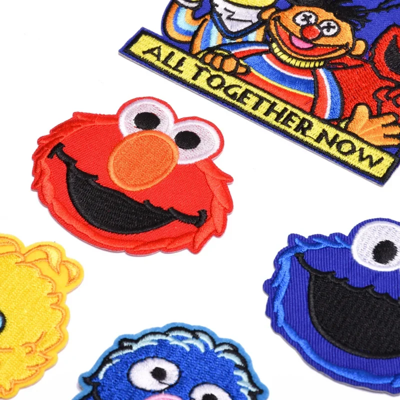 Anime Sesame Street Patches COOKIE MONSTER ELMO BIG BIRD Cartoon Iron On Patches Cheap Embroidered Patches For Kids Clothes