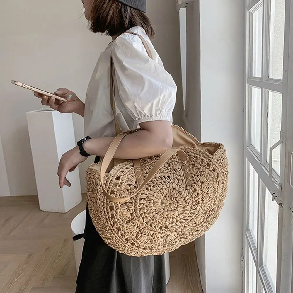 

Trendy Round Straw Weave Bag Boho Handmade Straw Tote Bag Hollow Large Capacity Woven Shoulder Bag Travel