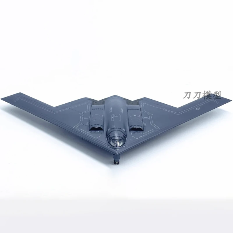 Diecast 1:200 Scale B-2A B2 Stealth Bomber Alloy Plane Airplane Aircraft Model Collected Hobby Toy Child Gift