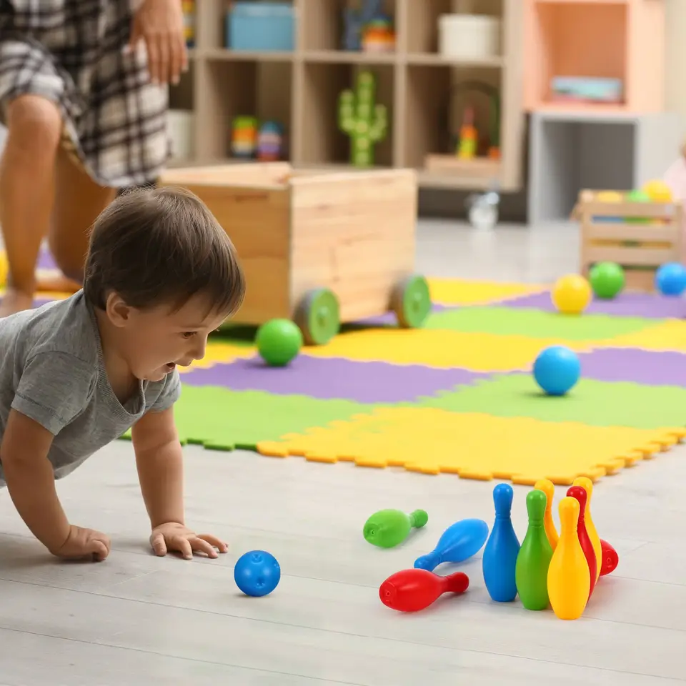 Amagogo Juego De Bolos Infantil De 25 Cm – Set De 10 Bolos Y 2 Pelotas Con Bolsa De Almacenamiento