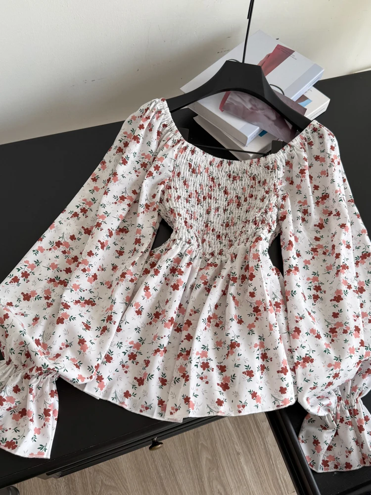 

Elegant Floral Print Shirt Women's Fashion Slim Fit Bell Sleeve Square Collar Top Korean Style Casual Wear Polyester Fiber