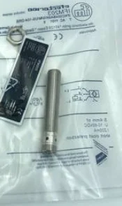 

IFM203 PNP NO Новый высококачественный индуктивный датчик