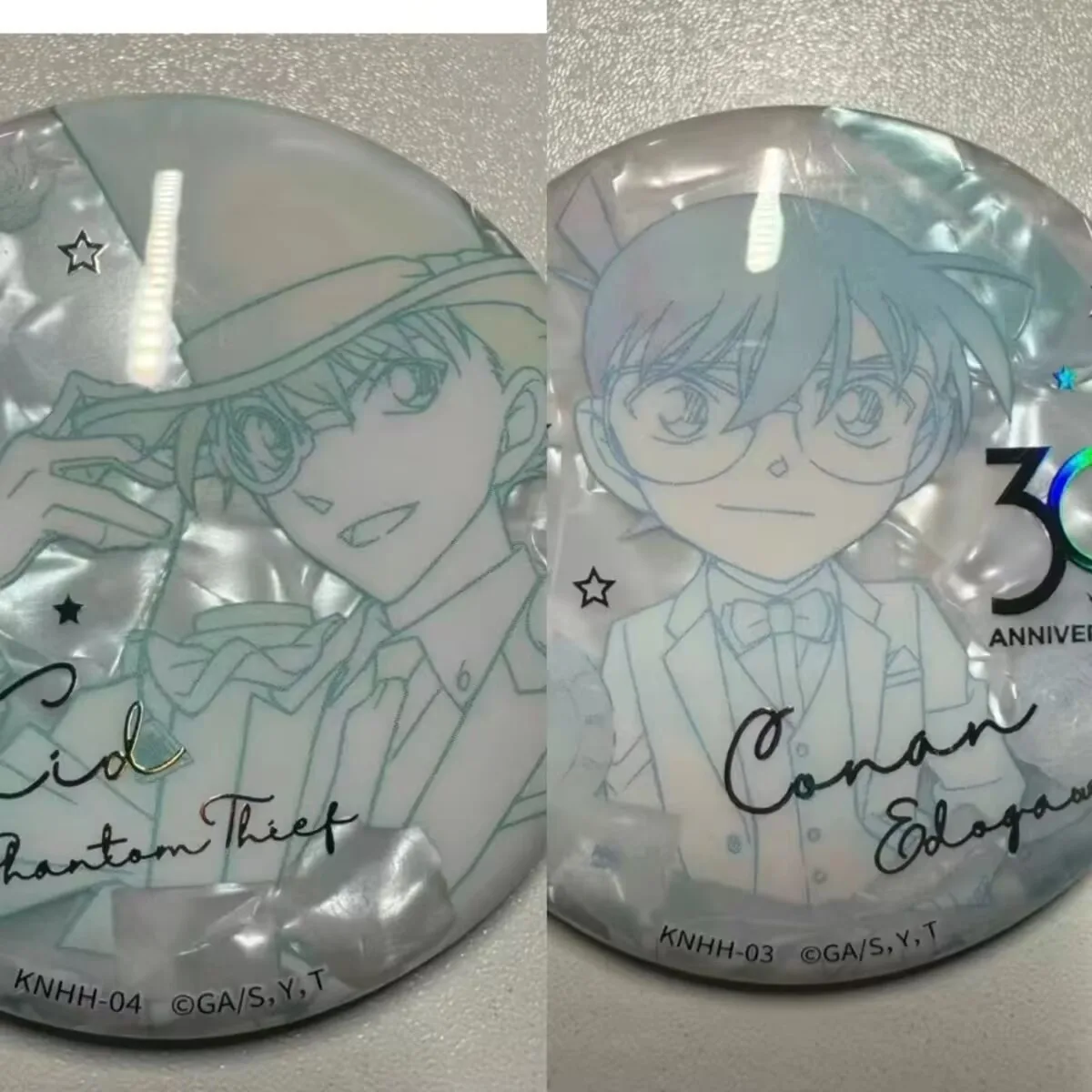 アニメ「名探偵コナン」2D自作創作「怪盗コナン」の30周年記念ハイアピアランスバッジ