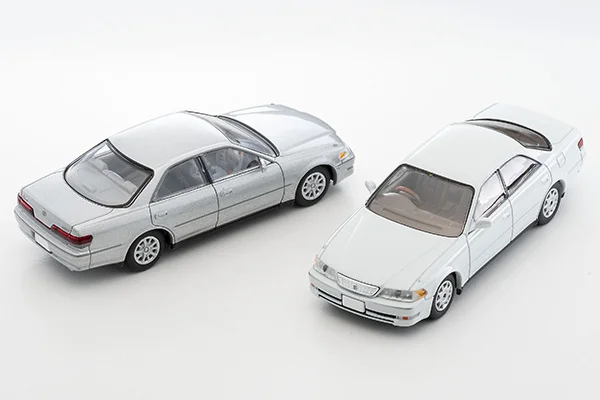 

24.4 Tomytec Tomica TLV N311 A/B Mark II Grande Limited Edition Simulation Alloy Static Car Model Toy Gift