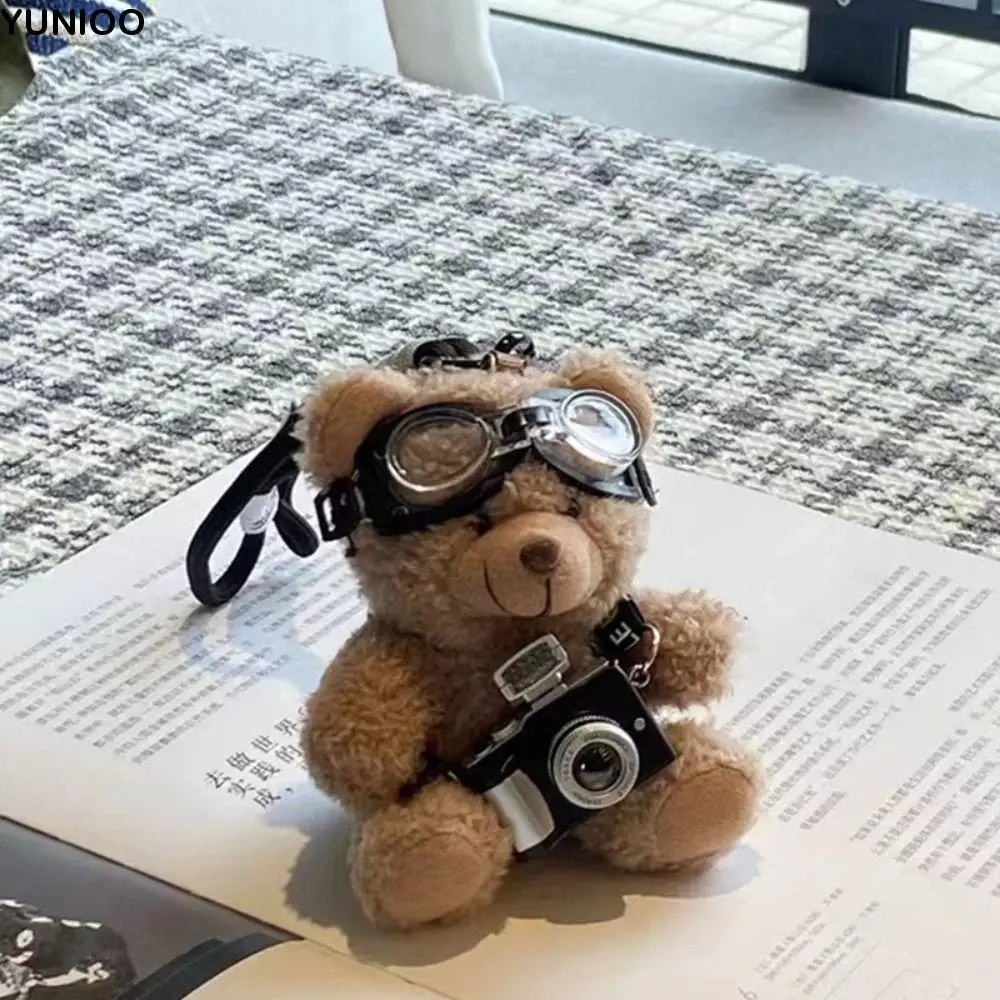 Kreative süße Plüschpuppe Schlüsselanhänger Kamera Stofftiere Bär Puppe Anhänger Pilot mit Brille Auto Schlüsselanhänger Taschenanhänger