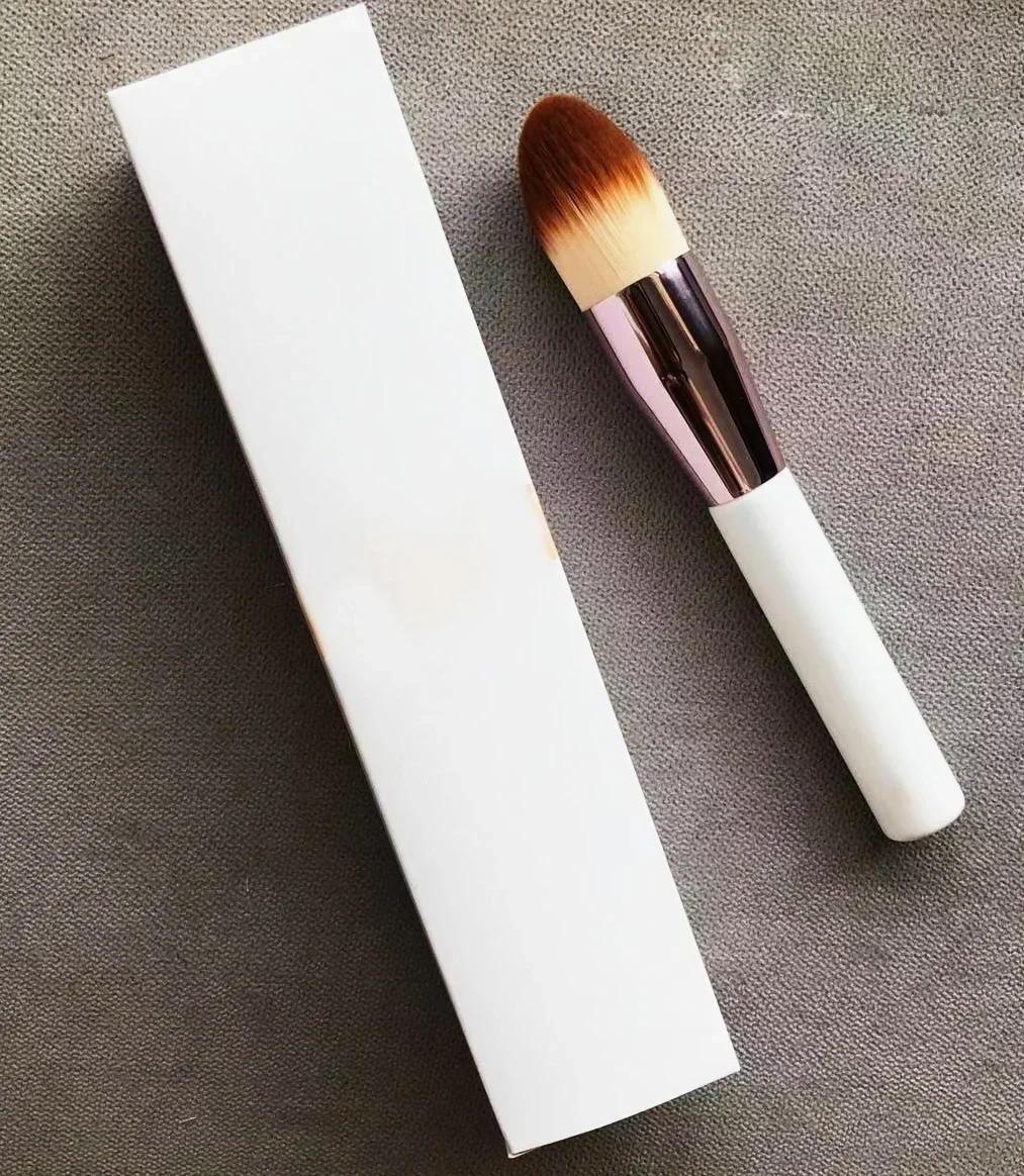 Novo branco grande pó solto escova de maquiagem mulher rosto contorno blush escova cosmética cabelo sintético ferramentas beleza xj002