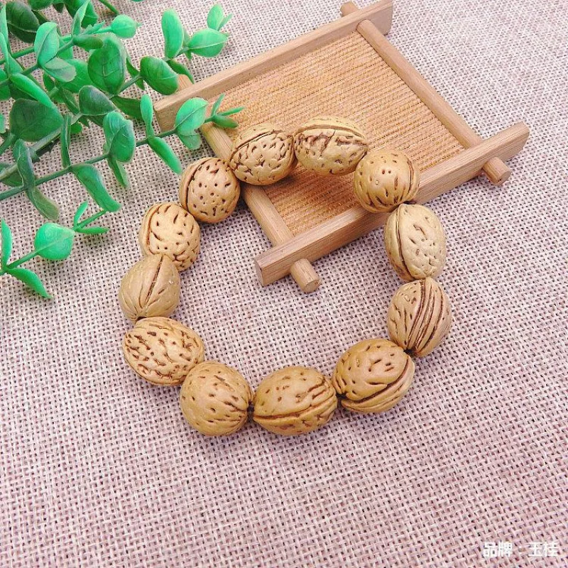 Scenic Spot Tourism Hot Sale Video Natural Walnut Bracelet Peach Kernel Bodhi Seed Buddha Beads Bracelet Accessories Wholesale