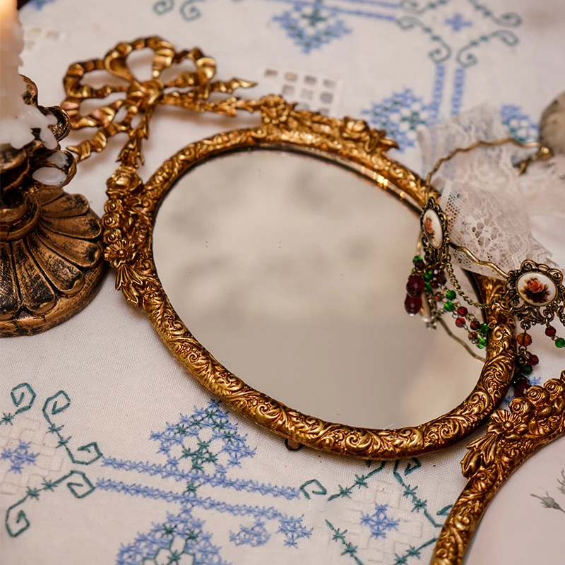 European Metal Mirror Wall Mounted Gold Embossed Photo Frame Wall Decoration Hanging Mirror Rose Decorative Painting Room Decor