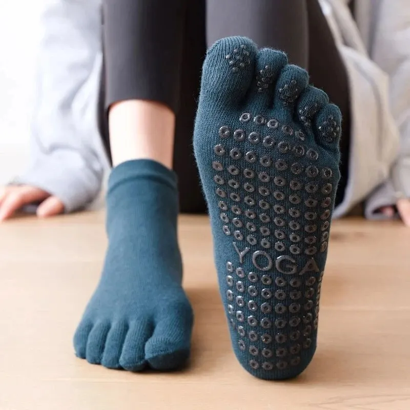 Breathable Women Pilates Socks Five Toe Silicone Non-Slip Yoga Socks Anti-Slip Ballet Dance Ladies Fitness Sports Cotton Socks