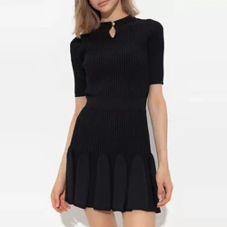 Autumn new women's round neck a button design hollow short sleeve knit dress y2k high quality fashion casual pleated mini skirt