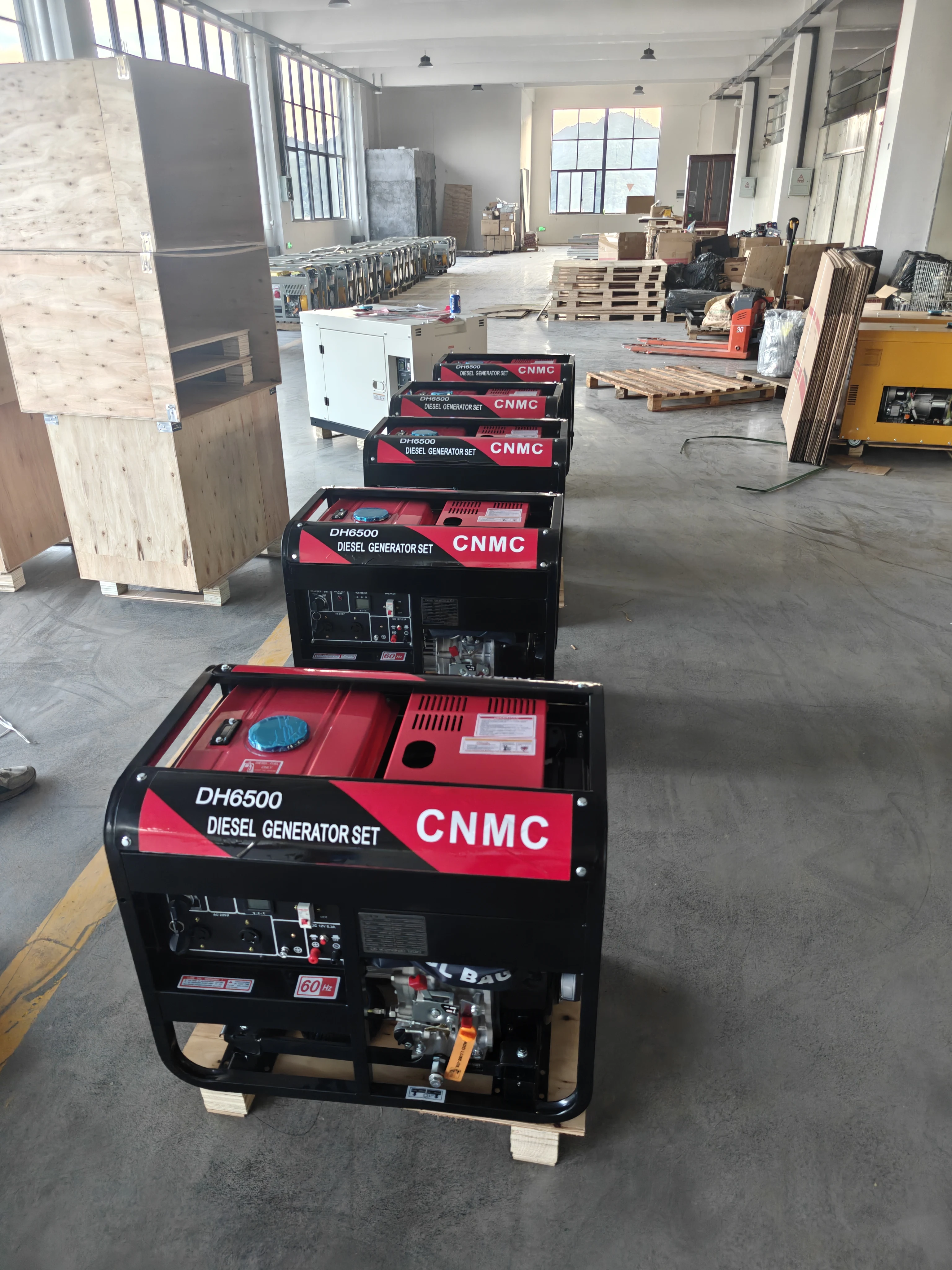 

Portable Quiet and Lightweight Inverter Generators with Petrol Engine for Travel Electricity Made in China Factory Direct Sales