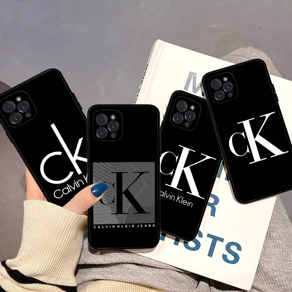 Funda para Teléfono con Logotipo de Calvin Klein para iPhone 16 15 17 13 14 12 11 Pro Max Plus, Carcasa Negra