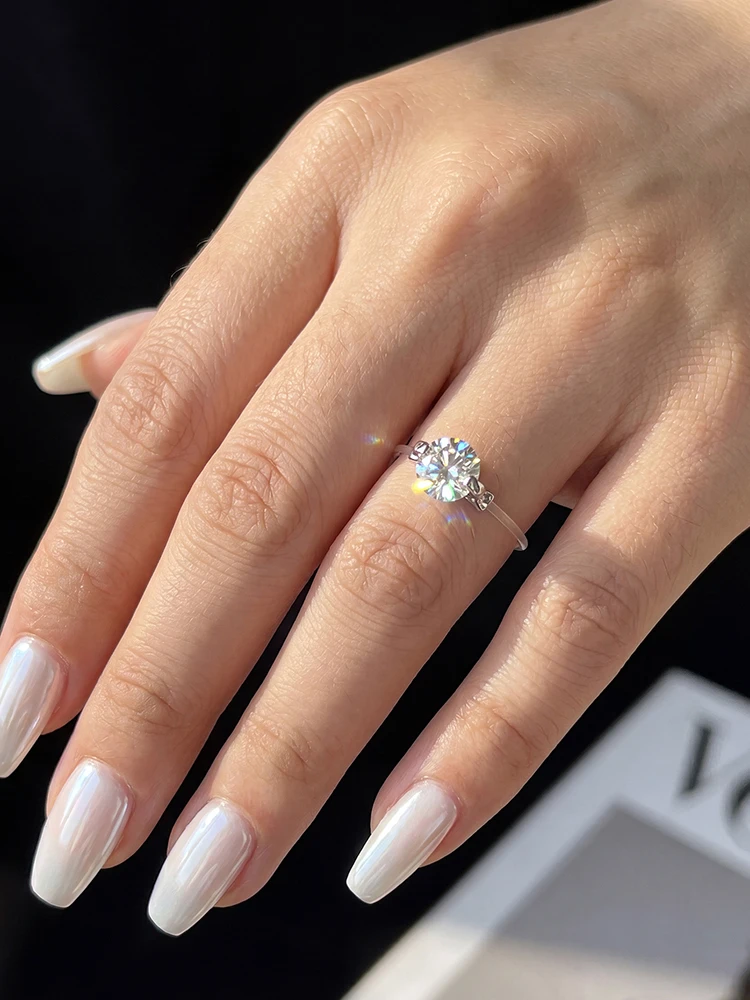 Modische 1CT Moissanit-Diamant Transparente Angelschnur-Verlobungsringe für Frauen, Jubiläums- und Hochzeitsschmuck, Personalisierter Schmuck – Detail 2