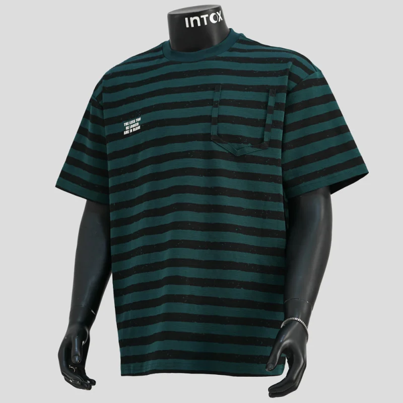 

2023 новая летняя модная уличная свободная универсальная футболка с короткими рукавами и контрастным полосатым принтом в стиле ретро для мужчин