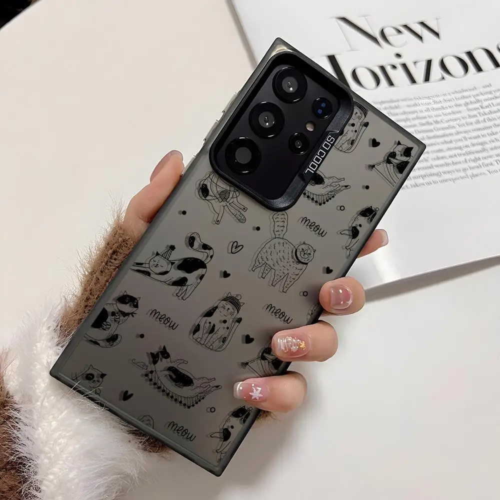 حافظة هاتف متقدمة بسيطة ولطيفة على شكل قطة لهاتف سامسونج جالاكسي S25 Edge S24 S23 S22 S21 S20 Ultra Funda حافظة هاتف فضية من السيليكون