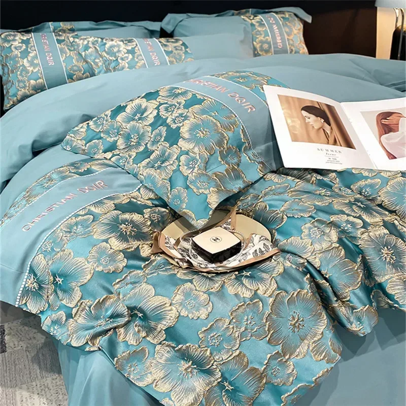 Bedding Set Luxury Egyptian Cotton Gold Royal 3D Embroidery Duvet Cover Set Bed Sheets and Pillowcases Home Textiles 220x240