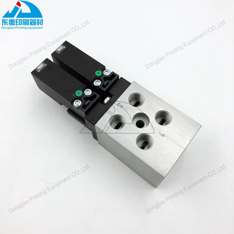 Original Id.Nr.2625455 วาล์วสําหรับ Roland 700 การพิมพ์อะไหล่เครื่องจักร Solenoid วาล์วการพิมพ์ชิ้นส่วนเครื่องจักร Id.Nr.2625455