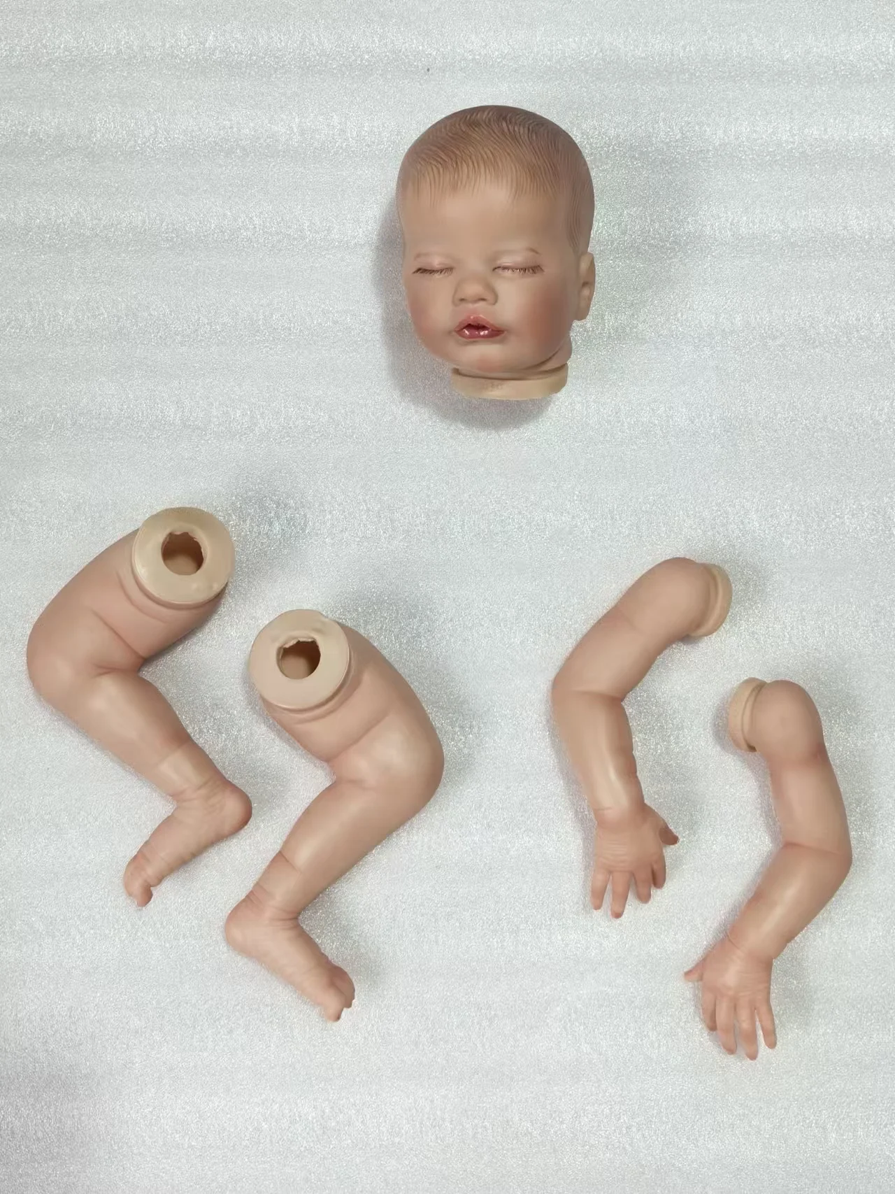 

Новая МОДЕЛЬ 19-дюймовые комплекты Primrose Asleep уже окрашенные, очень реалистичный комплект кукол Reborn, такой же, как на картинке с тканевым корпусом