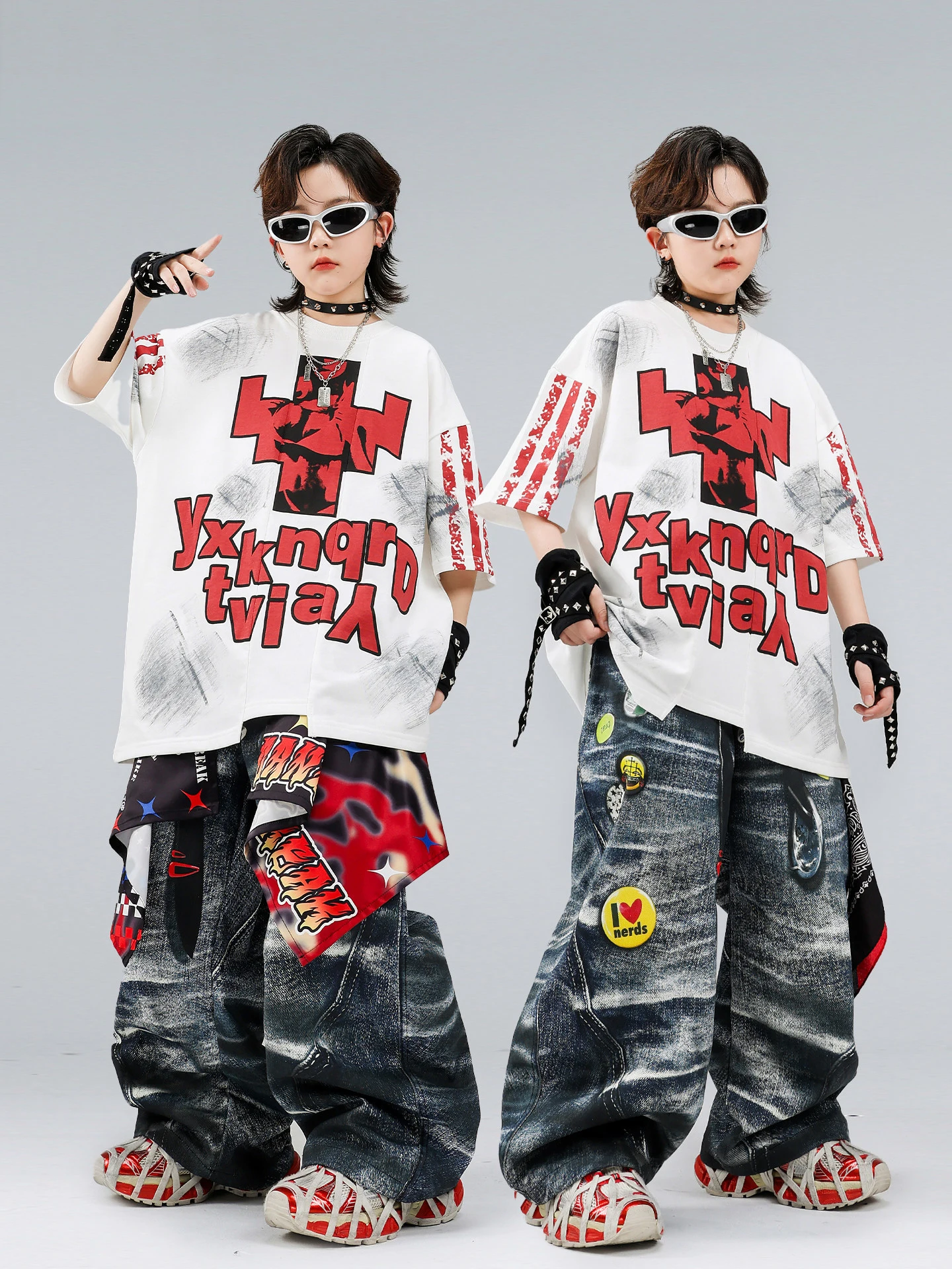 

Детские костюмы для танцев в стиле хип-хоп 2026: свободная футболка и брюки для мальчиков, уличная одежда для девочек, джазовые костюмы для выступлений, рейв-одежда DQS22384