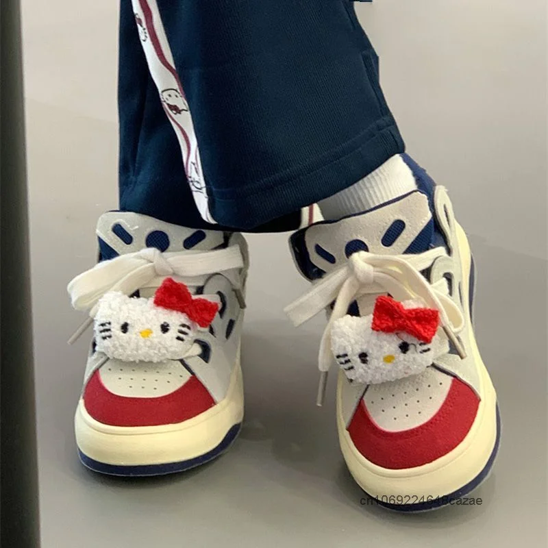 Cute Hello Kitty New Fashion Bread Shoes Women Student Niche Design Casual Shoes Spring Korean Style Versatile Trend Board Shoes