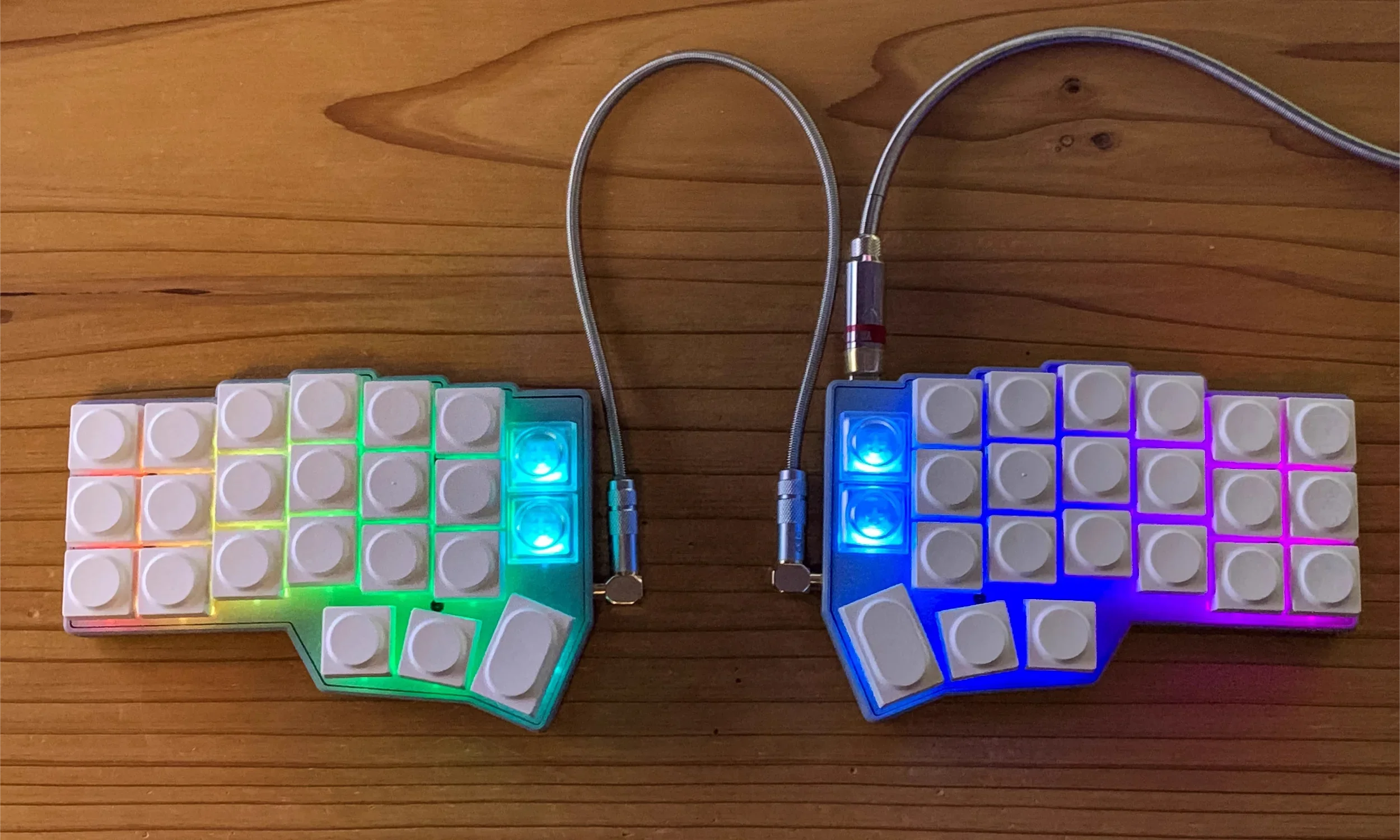 ECHOME CorneV4 Choc Low Profile Split Keyboard Kit Custom VIA RGB Wired Split Horn Keyboard Kit Mechanical Keyboard Accessories