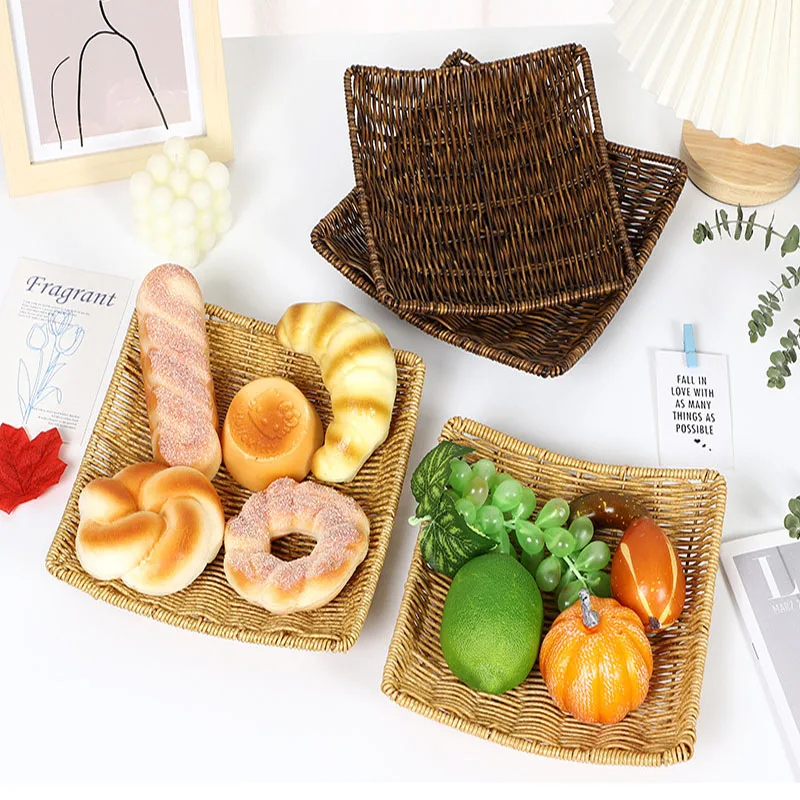 

1PC Plastic Imitation Rattan Woven Basket 22x22x4.5cm for Fried Snack Storage Basket Ruit Candy Vegetable Bread Tray Washable