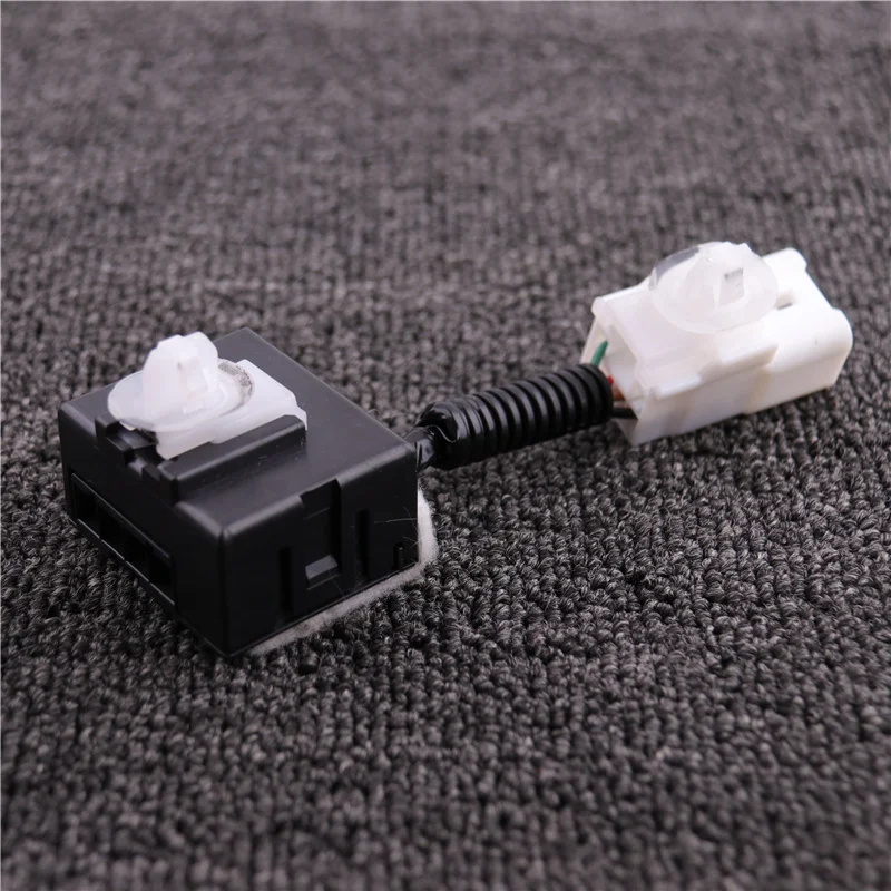 

For Toyota Crown Reiz Camry Highlander Prado Seat Heating Wire Module Controller