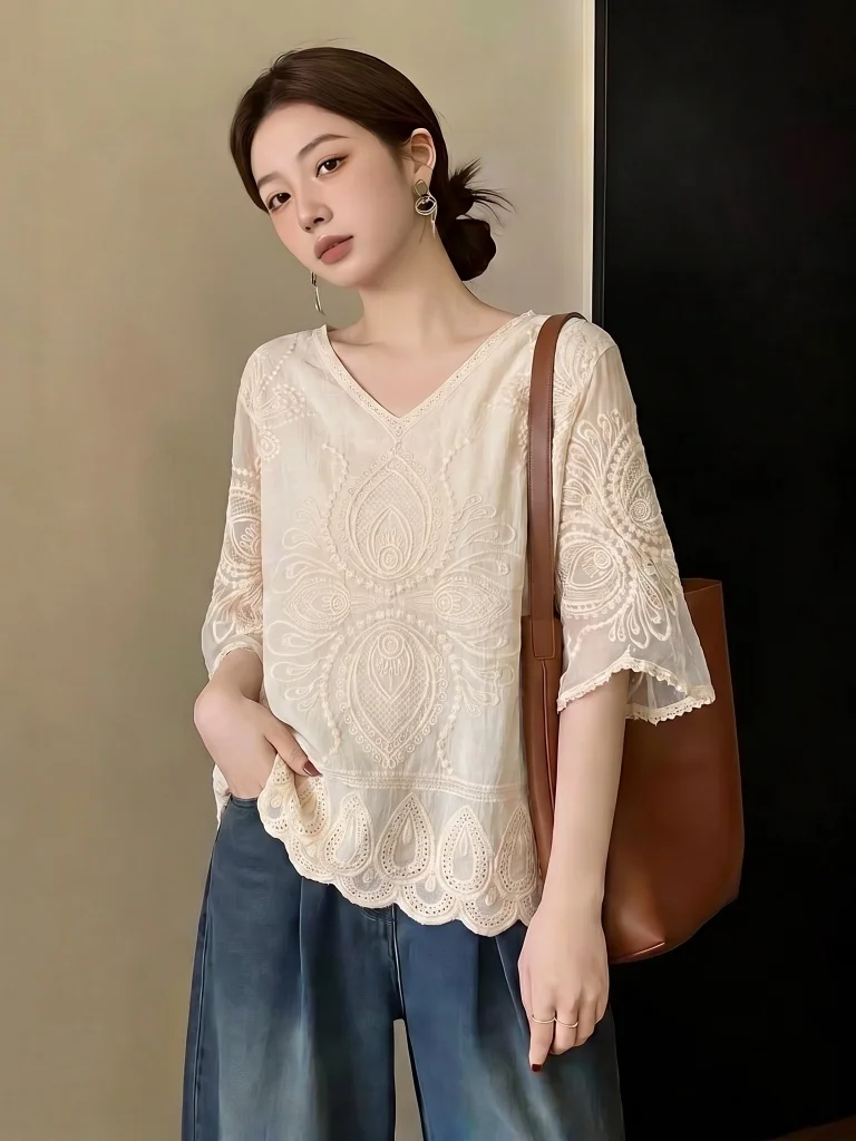 

Bohemian Style Embroidered V-Neck Short Sleeve Lace Shirt Women's plus Size Summer New Fashion Top Ultra Beautiful Korean Loo...