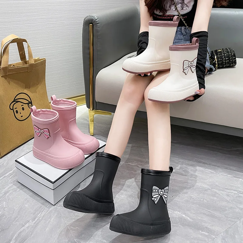 Women\'s fashion Medium tube Rain Boots Trendy Waterproof boots Leggings Lightweight Durable Slip Resistant Knee Boots