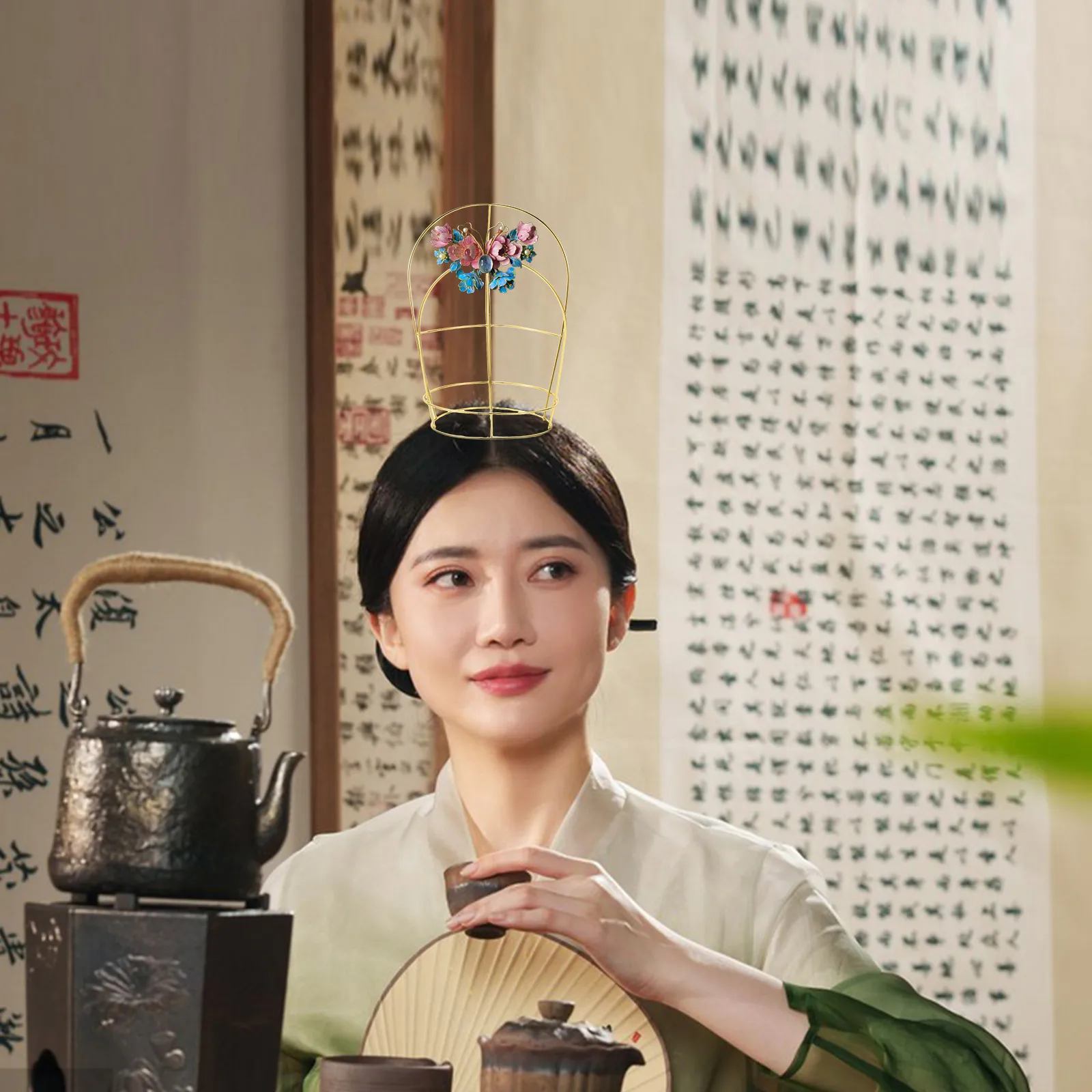 

Sturdy Alloy Crown Frame for DIY Enthusiasts and Professionals Unique Design for Traditional Chinese Headwear and Hanfu